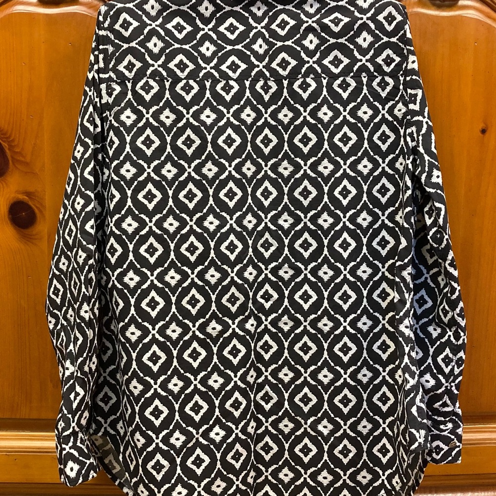 Women’s Blouse Bundle of 3 - Size Medium - Picture 7 of 10